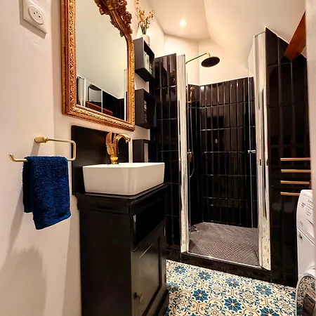 Apartment Peregrine House, Elegant Apartment, Historic Centre Of