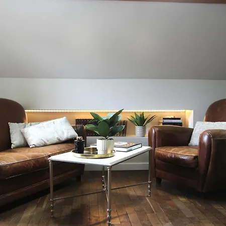 Peregrine House, Elegant Apartment, Historic Centre Of * Valognes